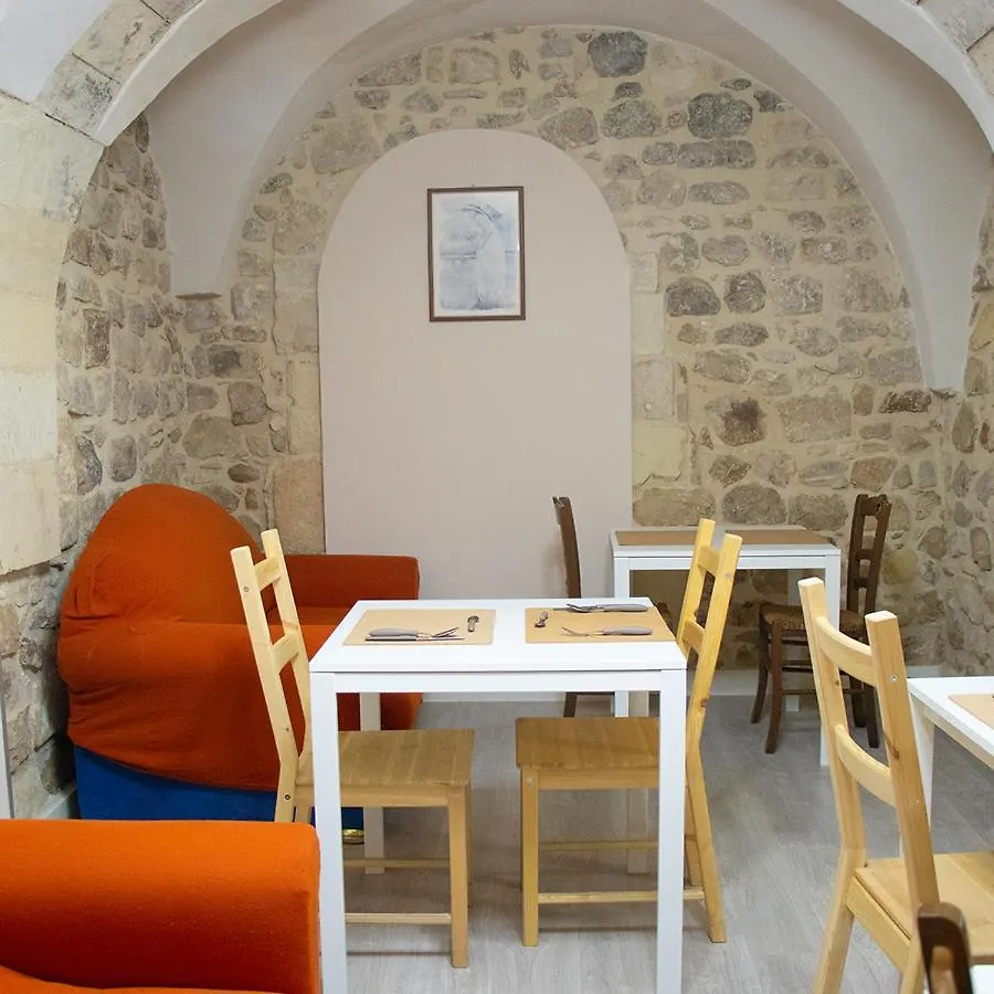 Il Cortile 1940 Bed & Breakfast Scicli 0*,  Italy